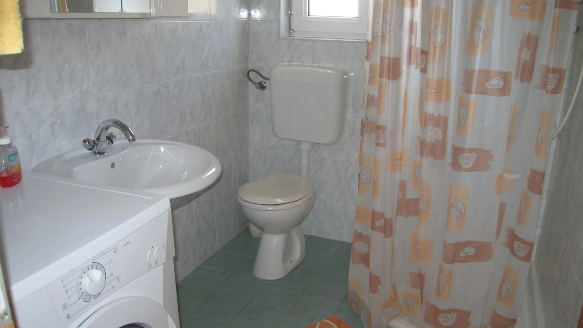 Apartment Franjo بولا