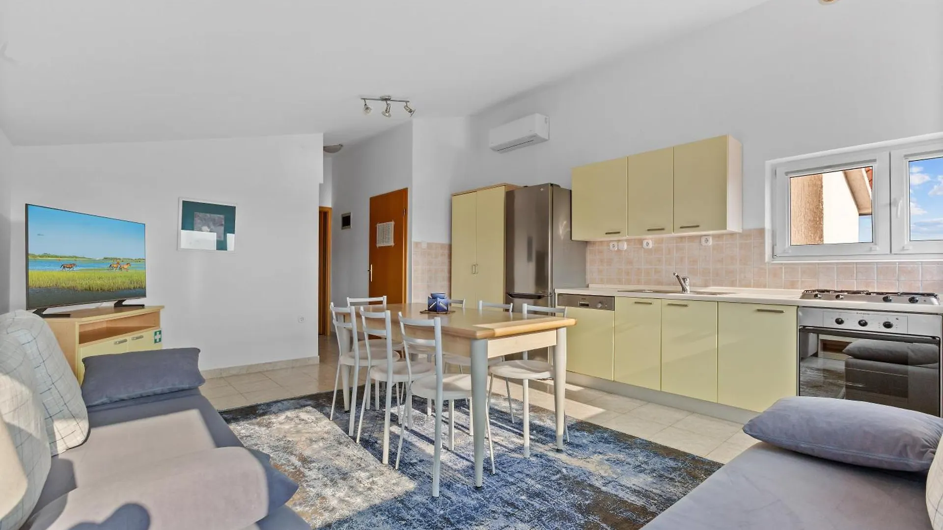 Apartment Franjo بولا