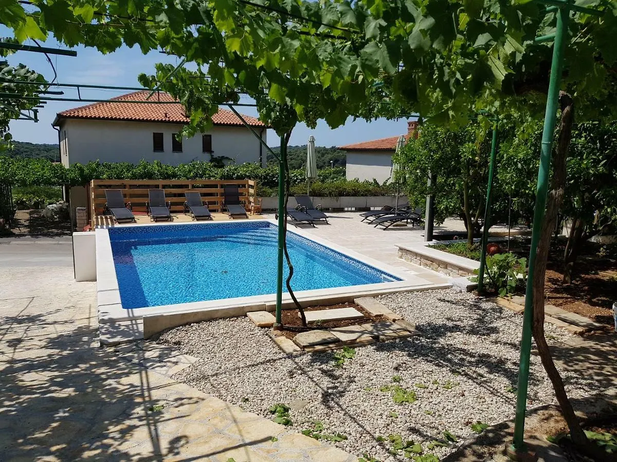 Apartment Franjo بولا كرواتيا